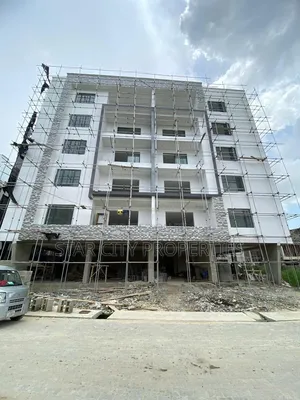 2bdrm Apartment in Lekki Phase 1 for sale