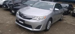 Toyota Camry 2012 Silver