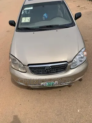 Toyota Corolla 2005 Gold
