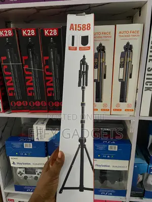 A1588 Pro Phone Tripod