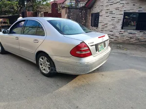 Mercedes-Benz E350 2008