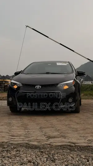 Toyota Corolla S 4dr Sedan (1.8L 4cyl CVT) 2014 Black
