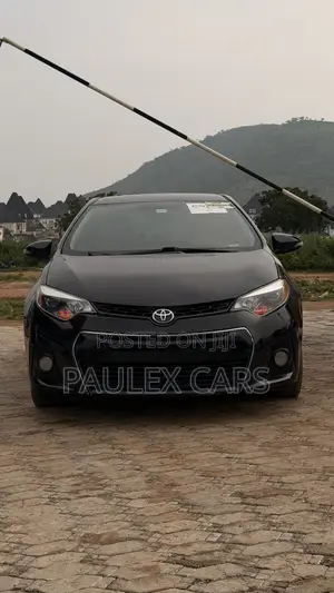 Toyota Corolla S 4dr Sedan (1.8L 4cyl CVT) 2014 Black