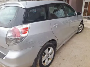Toyota Matrix 2005 Silver