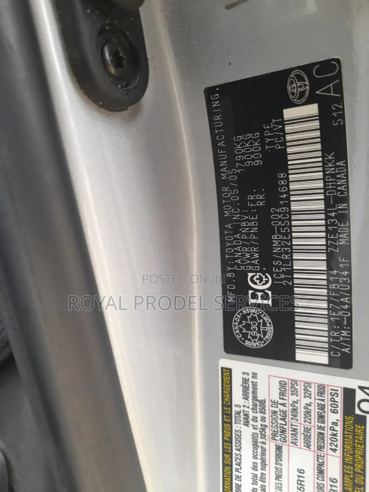 Toyota Matrix 2005 Silver