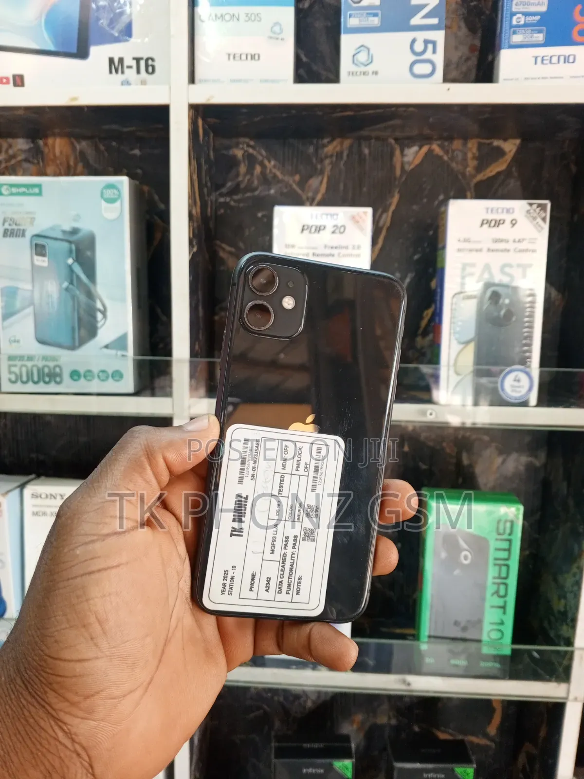 Apple iPhone 11 64 GB Black