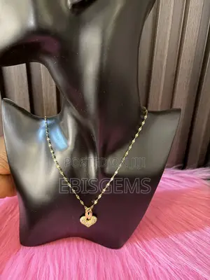 Dainty Everyday Necklace