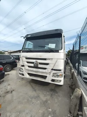 HOWO SINOTRUK 371 —For Sale