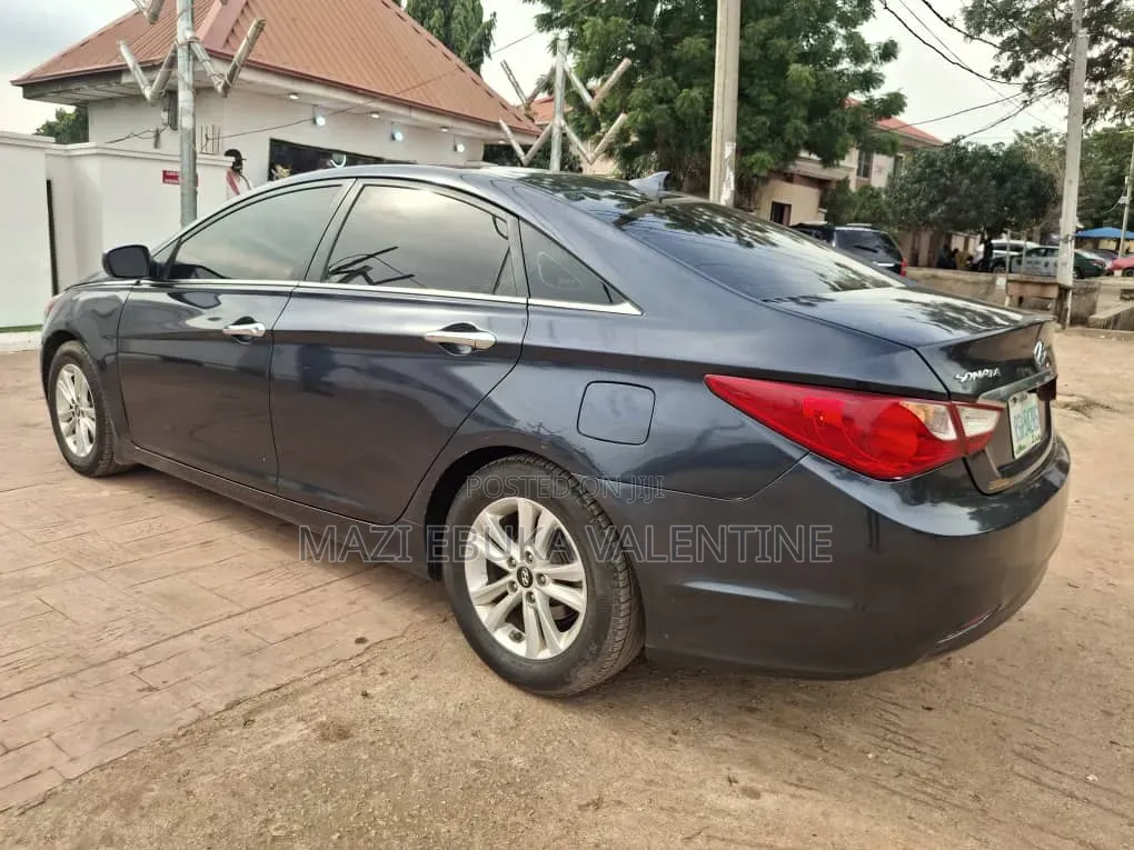Hyundai Sonata 2013 Blue