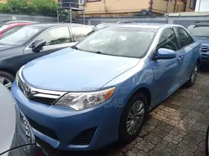 Toyota Camry L 4dr Sedan (2.5L 4cyl 6A) 2012 Blue