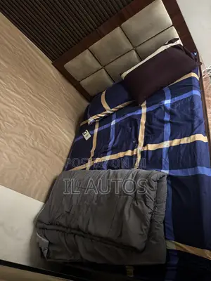 4.5 by 6 BEDFRAME
