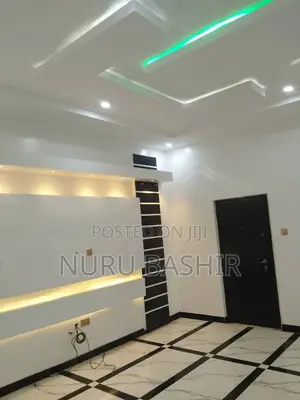 4bdrm Duplex in Opposite Taska, Akala Express for rent
