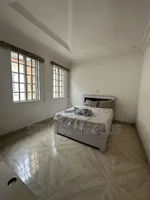 1bdrm Shared Apartment in Cooplag Last Round, Lafiaji for rent