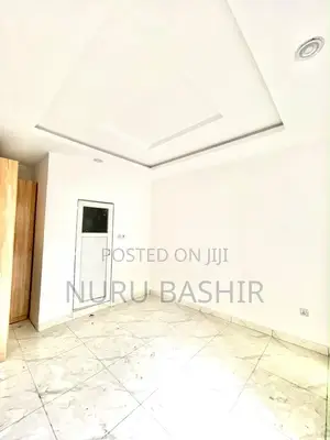 2bdrm Block of Flats in Bodija Estate for rent