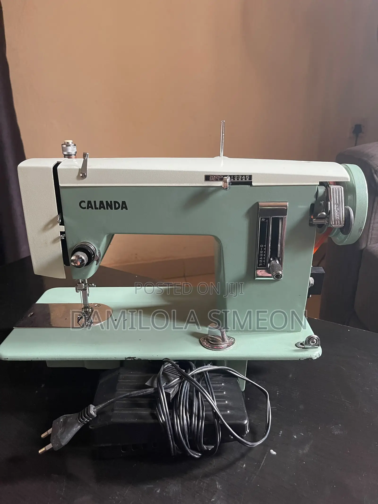 Zigzag Sewing Machine