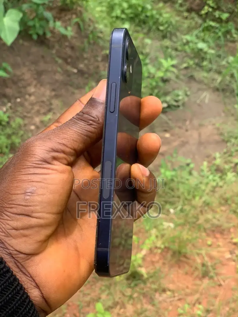 Apple iPhone 12 64 GB Blue