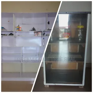 Shelf and Show Glass Not Breakable Glass for Sale