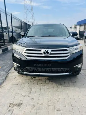 Toyota Highlander 3.5L 4WD 2013 Black