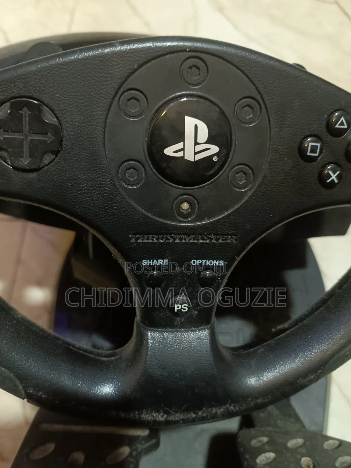 Force Feedback Racing Wheel. � thrustmaster.com +1