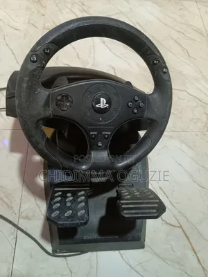 Force Feedback Racing Wheel. � thrustmaster.com +1