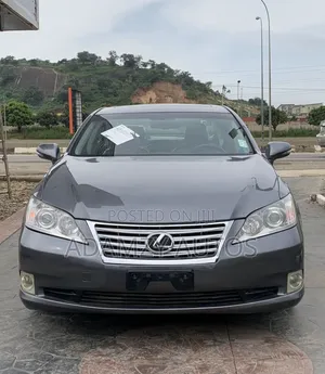Lexus ES 2012 Gray