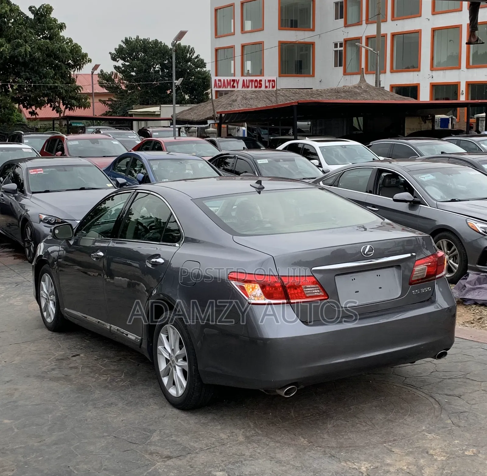 Lexus ES 2012 Gray