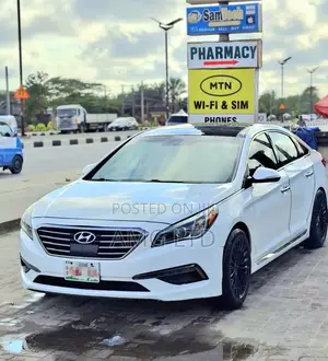 Hyundai Sonata Limited 4dr Sedan (2.4L 4cyl 6A) 2015 White