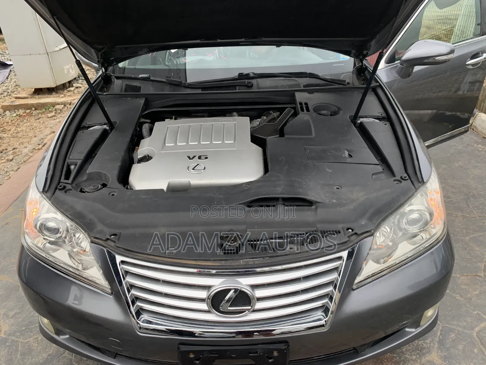 Lexus ES 2012 Gray