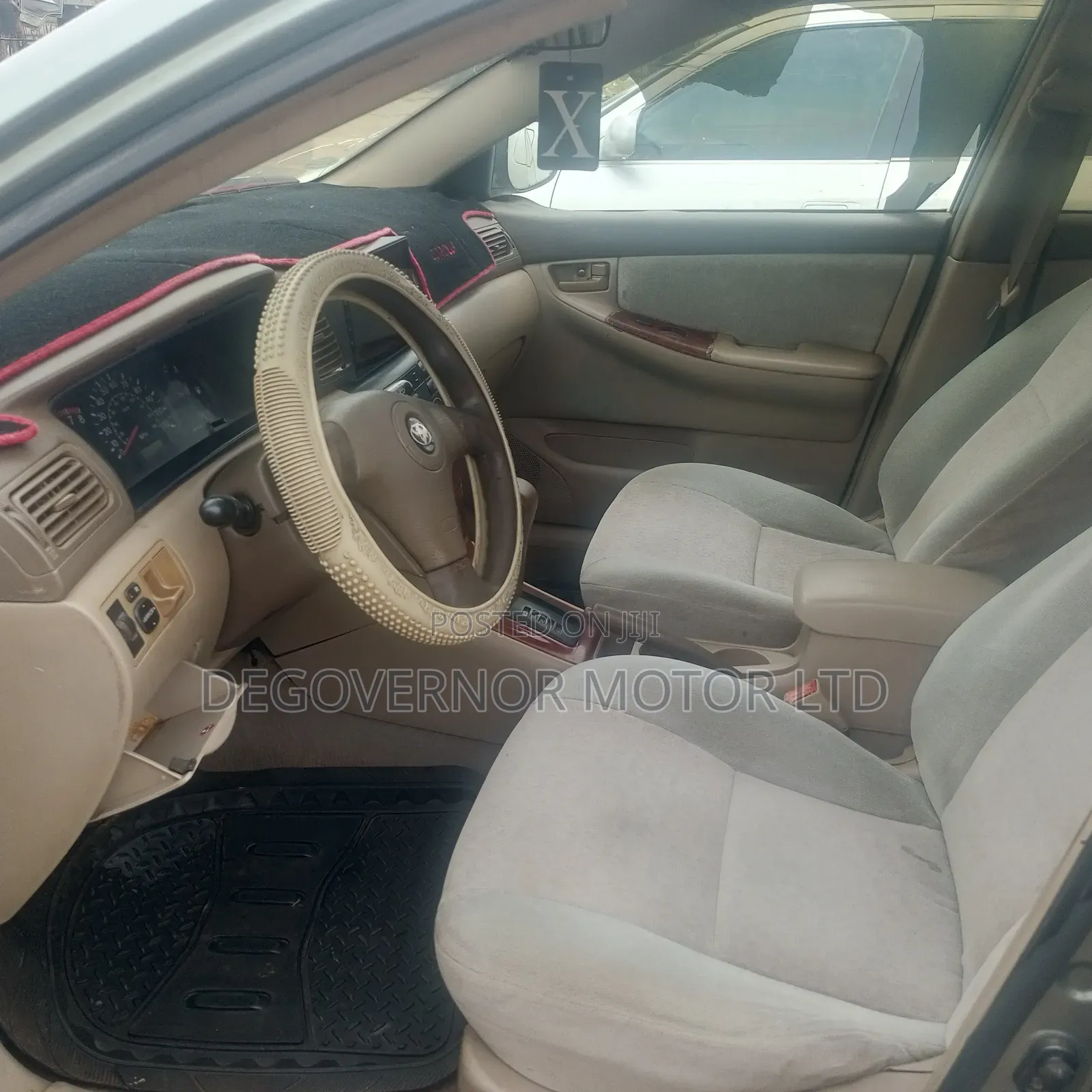 Toyota Corolla 2004 Gray
