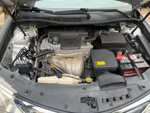 Toyota Camry LE 4dr Sedan (2.5L 4cyl 6A) 2013 Silver