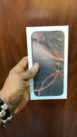 New Apple iPhone 16 Pro Max 256 GB Black