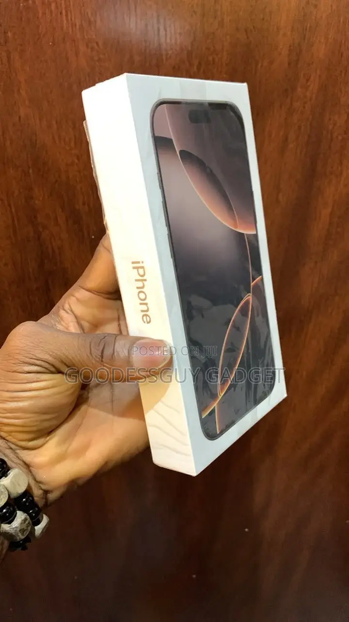 New Apple iPhone 16 Pro Max 256 GB Black