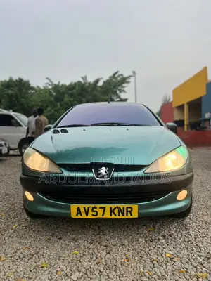 Peugeot 206 2005 Green