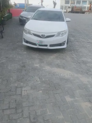 Toyota Camry 2012 White