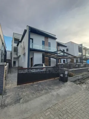 4bdrm Duplex in Chevron for rent