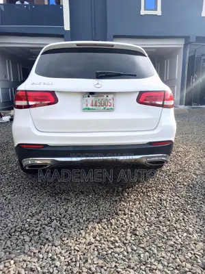 Mercedes-Benz GLC-Class 2018 White
