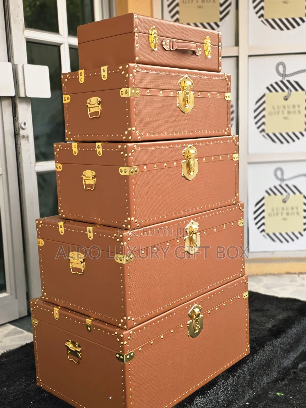 Hamper Boxes