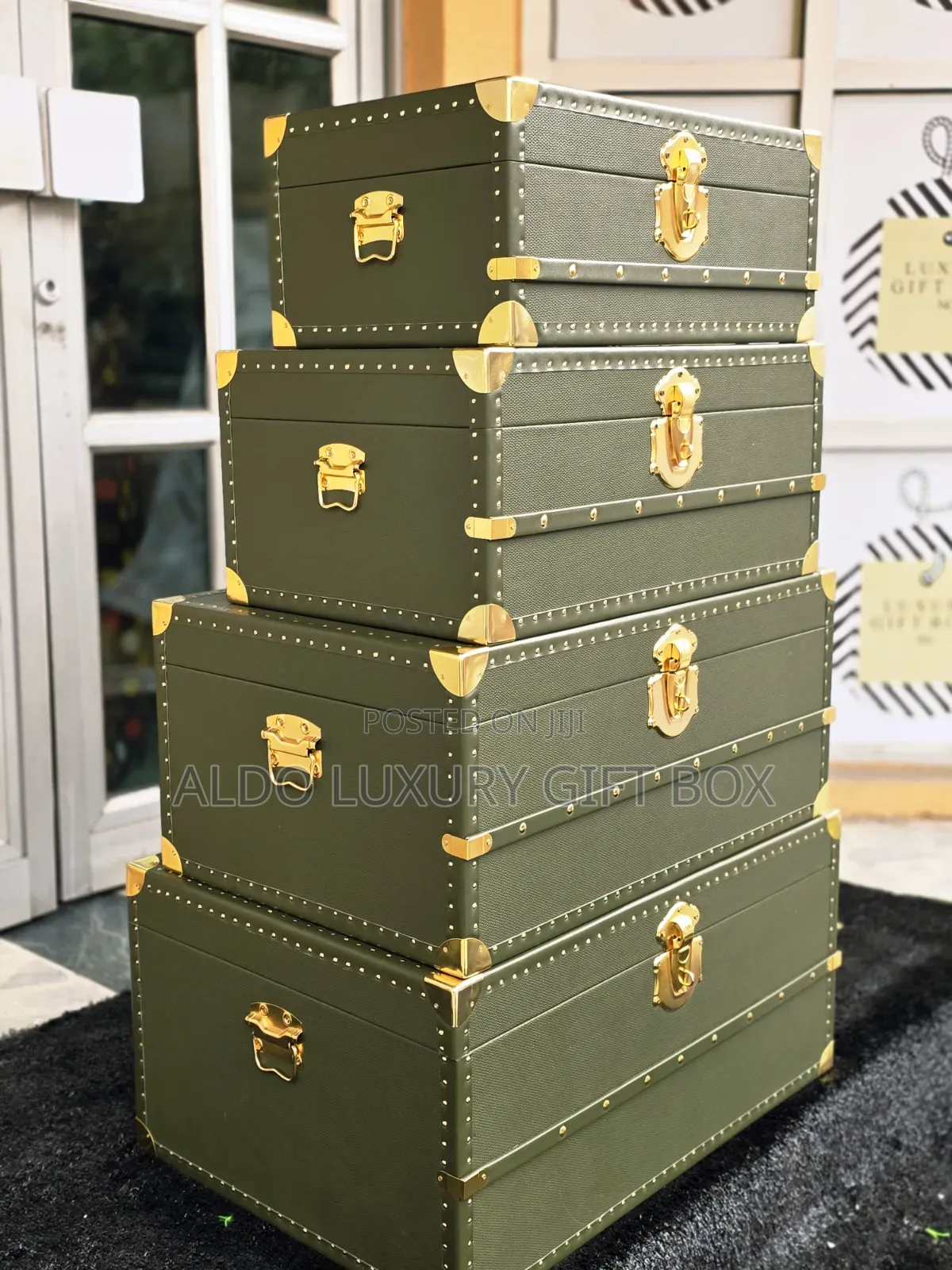 Hamper Boxes