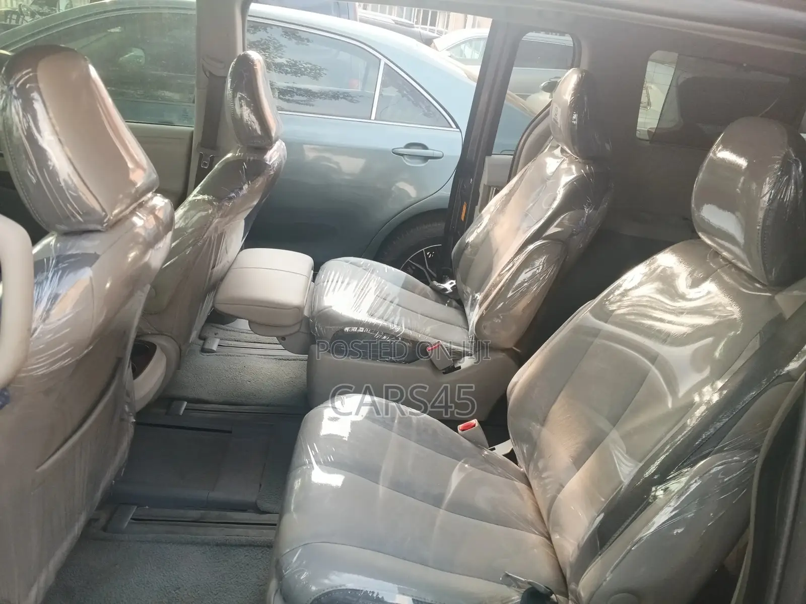 Toyota Sienna 2013 Gray