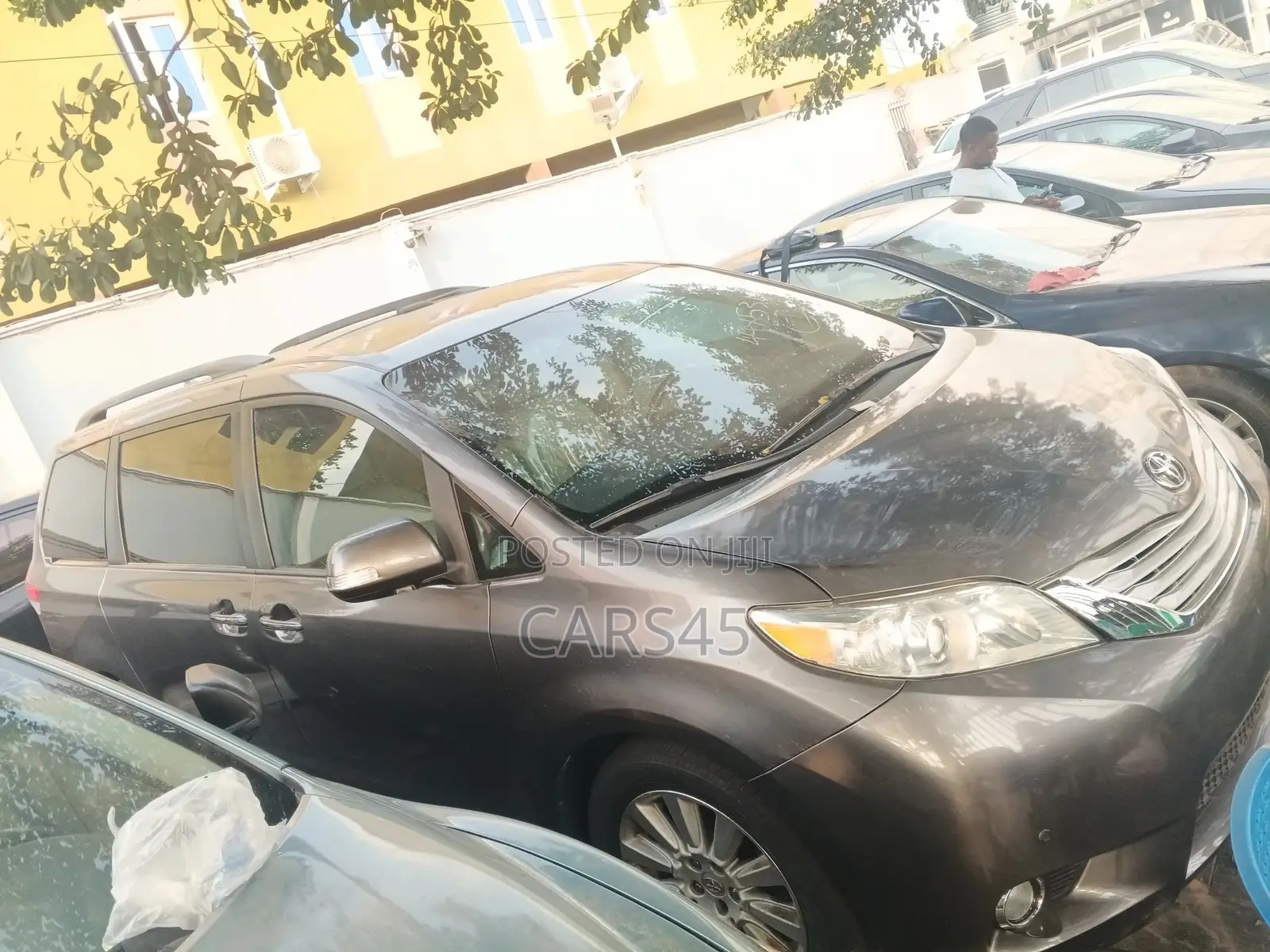 Toyota Sienna 2013 Gray