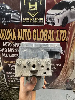 Toyota Tacoma 2013–2014 ABS Hydraulic Control Unit