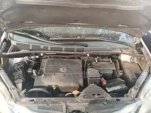 Toyota Sienna 2013 Gray