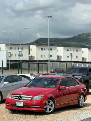Mercedes-Benz C300 2008 Red