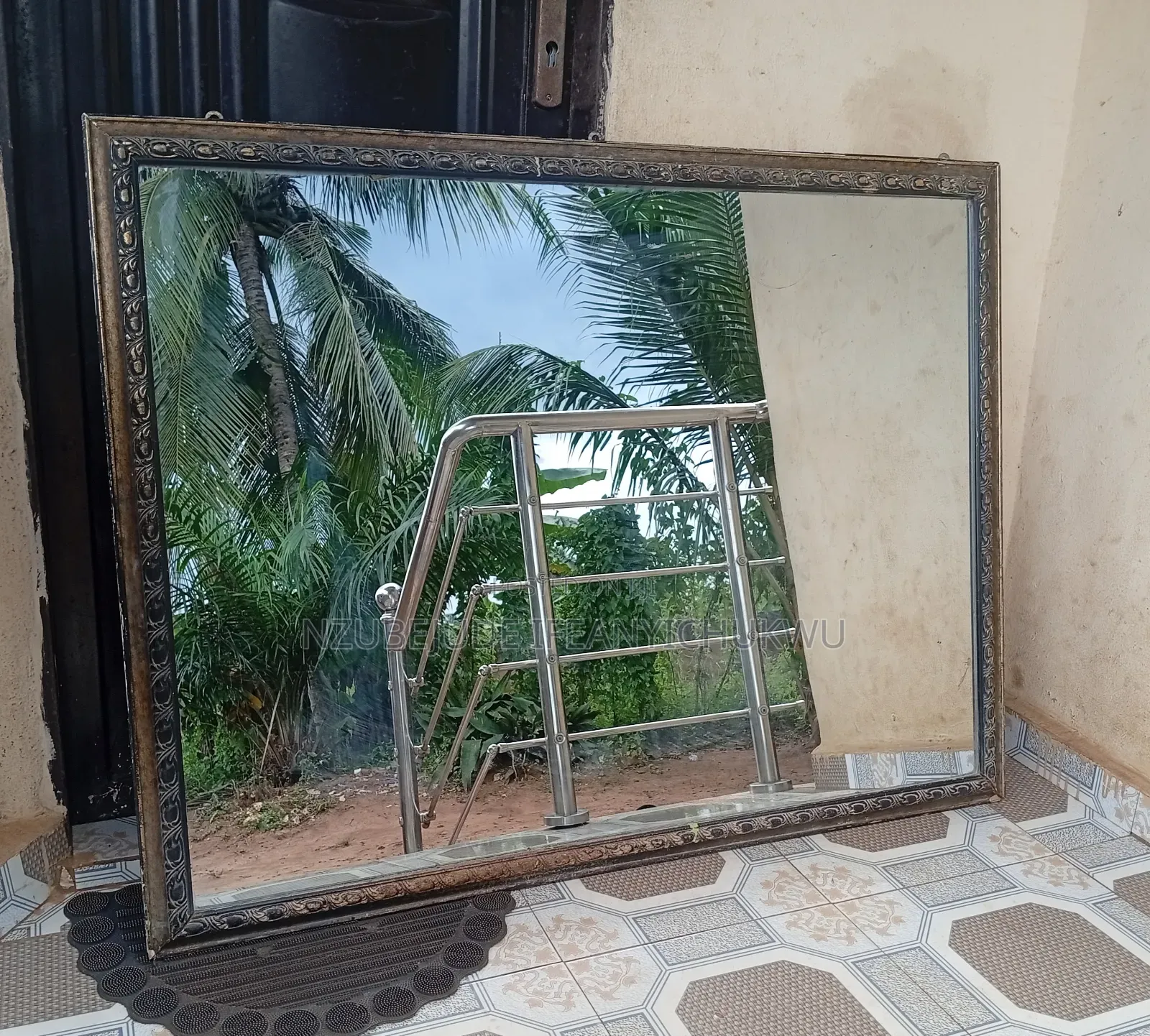 Big & Medium Glass/Mirror for Sale