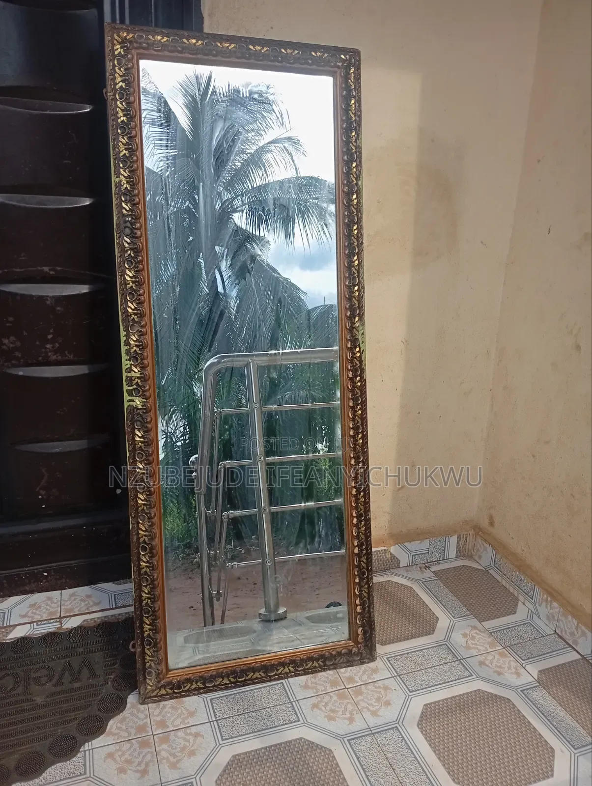 Big & Medium Glass/Mirror for Sale