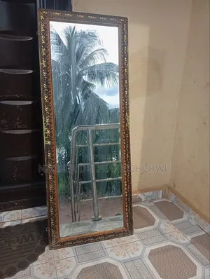 Big & Medium Glass/Mirror for Sale