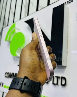 Apple iPhone 15 128 GB Pink