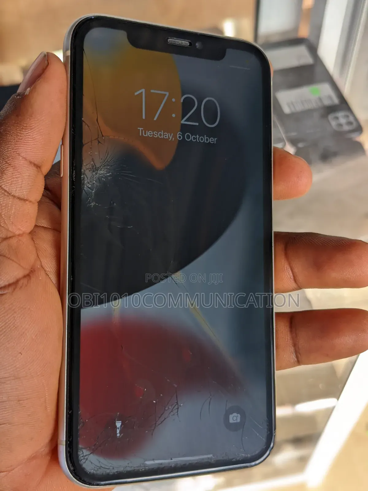 Apple iPhone 11 64 GB White