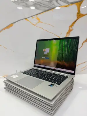 Laptop HP EliteBook 840 G9 16GB Intel Core i7 SSD 512GB