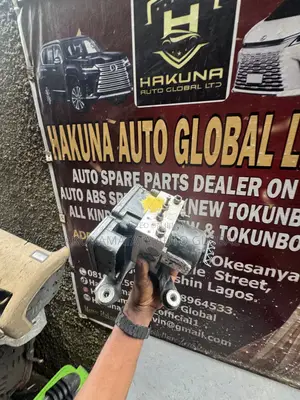 2010–2011 Toyota Tundra ABS Pump & Module